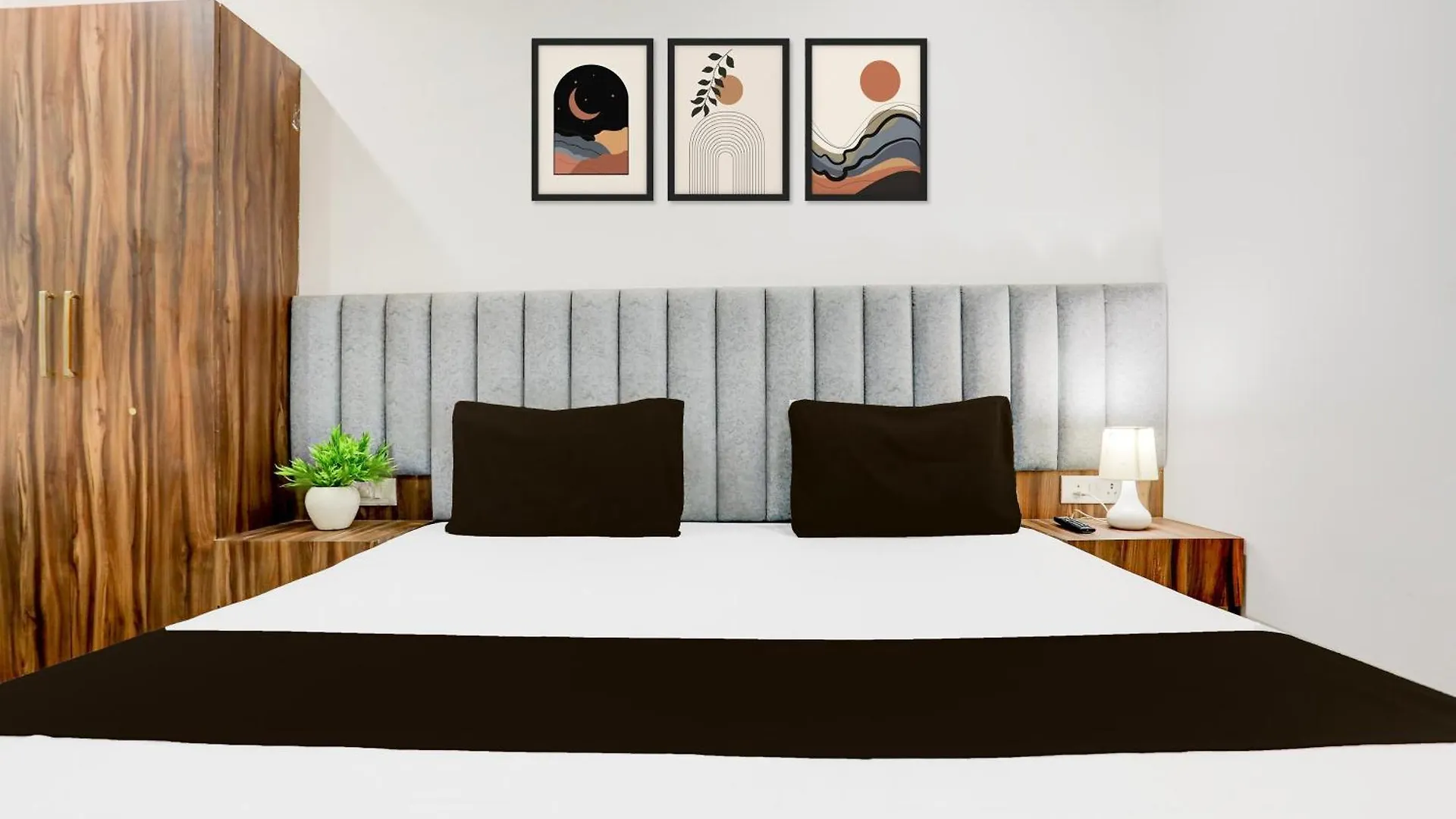 Hotel O Natraj Paying Guest House Варанаси