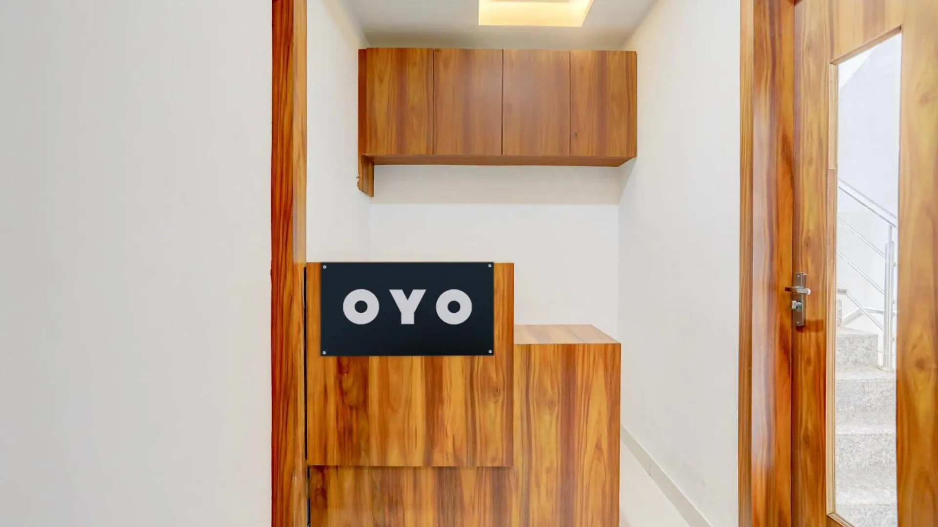 Hotel O Natraj Paying Guest House Варанаси